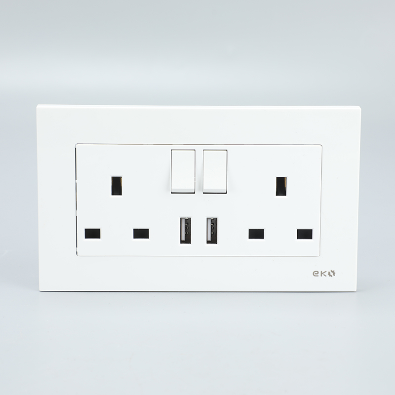 DOUBLE 13A SOCKET WITH NEON +USB